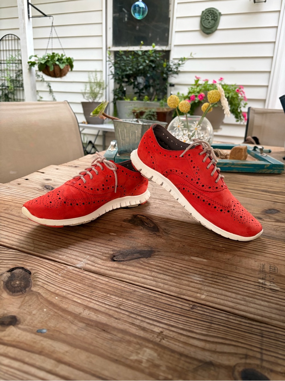 Cole Haan ZERØGRAND Wingtip Oxford Red Suede Brogue Sneakers Women’s 7.5
